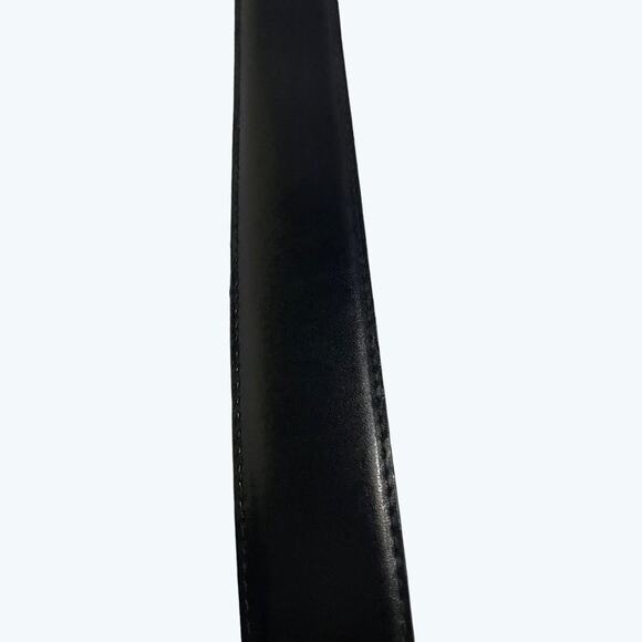 Runway Inspired · Size Small · Faux Leather Belt · Embroidered Floral Buckle - Picture 5 of 11